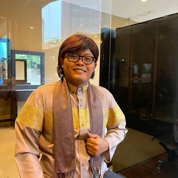 3 Rumah Artis Indonesia yang Memiliki Kolam Renang, Nomor 2 Super Mewah