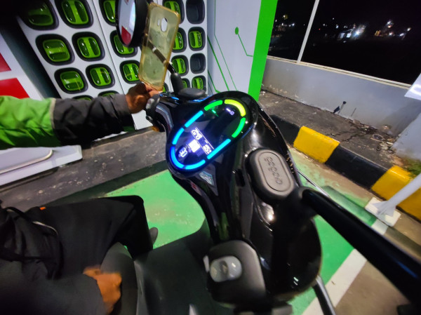 Begini Rasanya Mencoba Layanan GoRide Elektrik di Jaksel