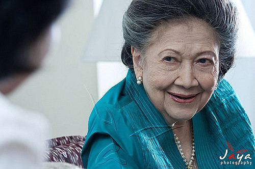 Google Doodle Tampilkan Jurnalis Wanita Indonesia Siti Latifah Herawati Diah