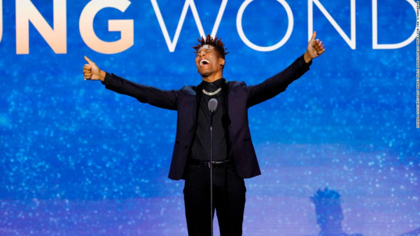5 Artis yang Diprediksi Akan Cetak Sejarah di Grammy Awards 2022