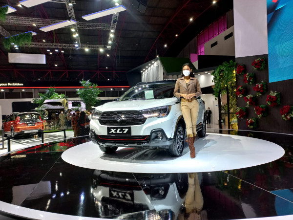 Cuma Rp18,7 Juta Suzuki XL7 Alpha Bisa Jadi Varian FF Paling Mewah