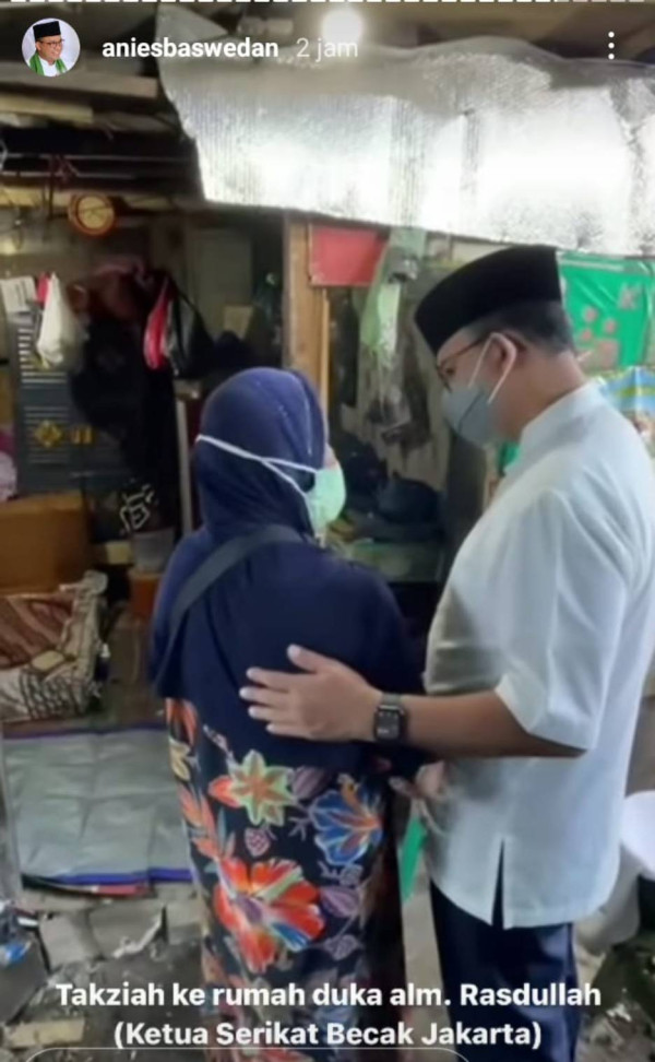 Momen Sederhana Anies Melayat ke Rumah Duka Ketua Serikat Becak Jakarta Rasdullah