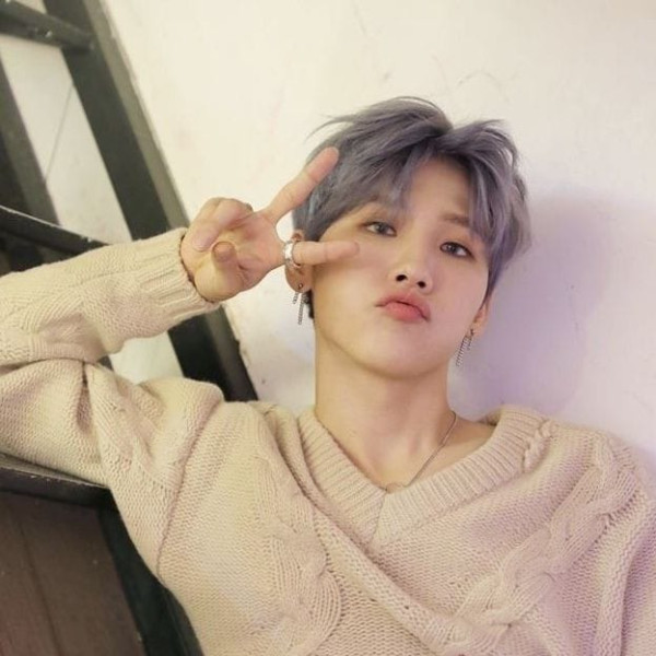 11 Idol K-Pop Pria Generasi 4 dengan Vokal Terbaik