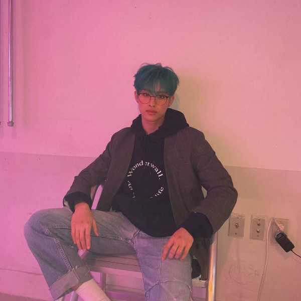 11 Idol K-Pop Pria Generasi 4 dengan Vokal Terbaik