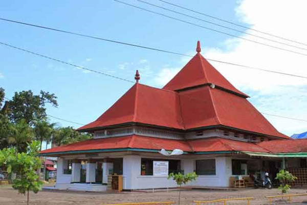 5 Masjid yang Dibangun atas Kontribusi Soekarno, Nomor 4 Didesain Langsung Sang Proklamator