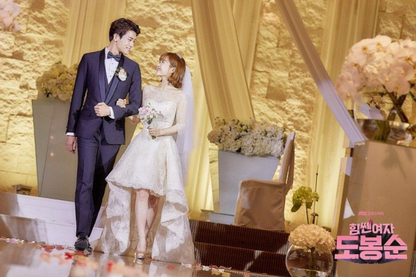 10 Pernikahan Terbaik dalam Drama Korea, dari yang Romantis sampai Kocak