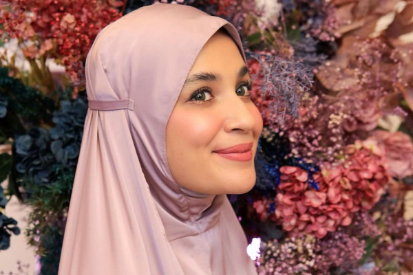5 Artis yang Berhijab Setelah Menikah, Nomor 5 Sempat Ditentang Suami