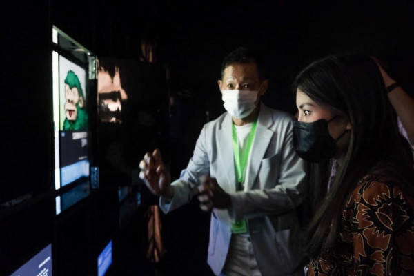 Resmikan Art Jakarta Garden 2022, Wamenparekraf Angela Tanoesoedibjo Apresiasi Keindahan Seni Rupa RI