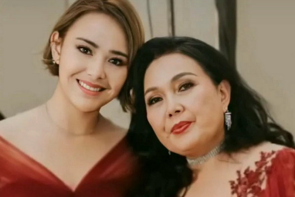 5 Artis Indonesia yang Dimakamkan di San Diego Hills