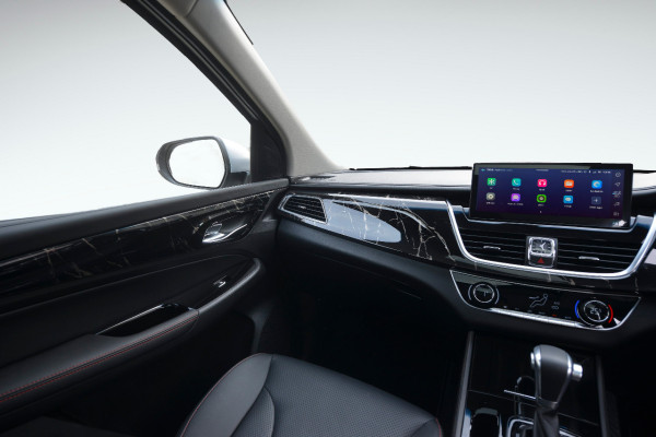 Kenalkan Inovasi Wuling New Cortez, Innovating Comfort Zone Hadir di Jakarta