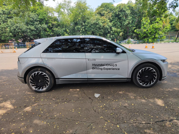 Kesan Pertama Mencoba Hyundai IONIQ 5, Mobil Listrik Buatan Bekasi