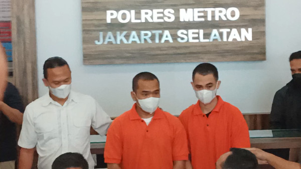 Penampakan Putra Siregar Pakai Baju Tahanan usai Ditangkap Kasus Pengeroyokan