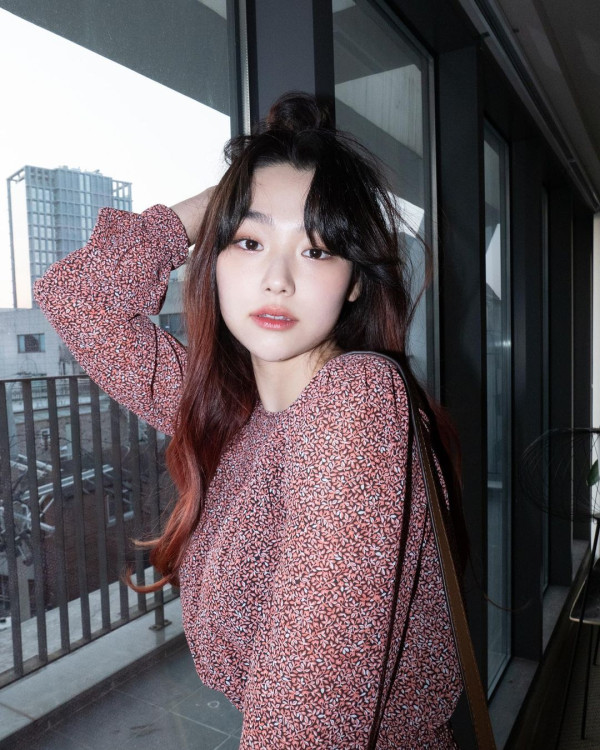 10 Idol K-Pop yang Lebih Terkenal Dibanding Grupnya