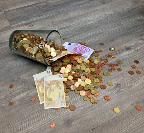 4 Tanda Kamu Gagal dalam Mengelola Keuangan