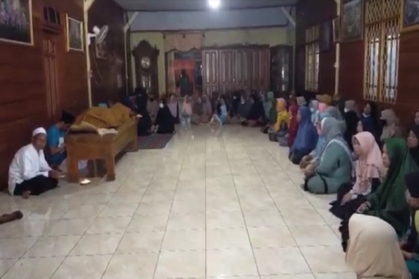 Geger! Anggota DPRD Bojonegoro Ditemukan Tewas Tergantung di Pohon Kluwih