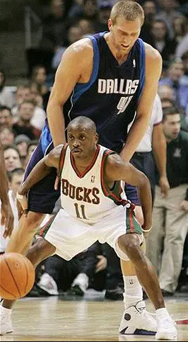 5 Pebasket Terpendek di NBA, Salah Satunya Juara Kontes Slam Dunk