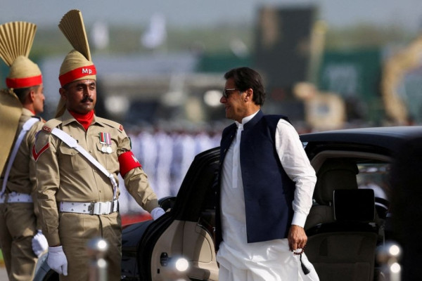 Militer Pakistan Sangkal Konspirasi AS Lengserkan Imran Khan