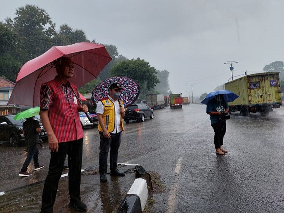 Antisipasi Kepadatan, Ganjar Cek Persiapan Jalur Mudik Jateng