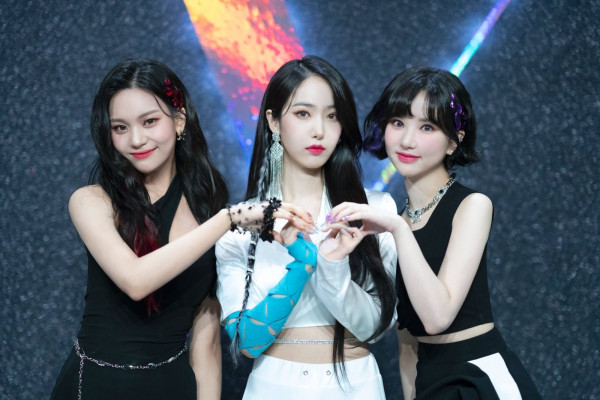 10 Grup K-Pop dengan Posisi Leader yang Tidak Biasa