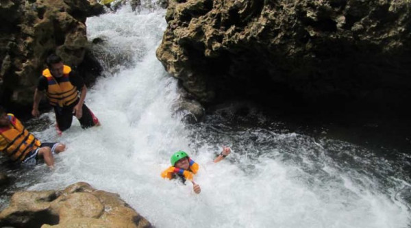 10 Wisata Ekstrem di Indonesia, Nomor 5 Paling Berbahaya
