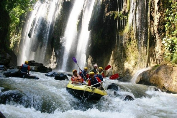 10 Wisata Ekstrem di Indonesia, Nomor 5 Paling Berbahaya