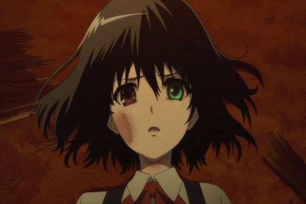 10 Karakter Anime Populer dengan Warna Mata Berbeda