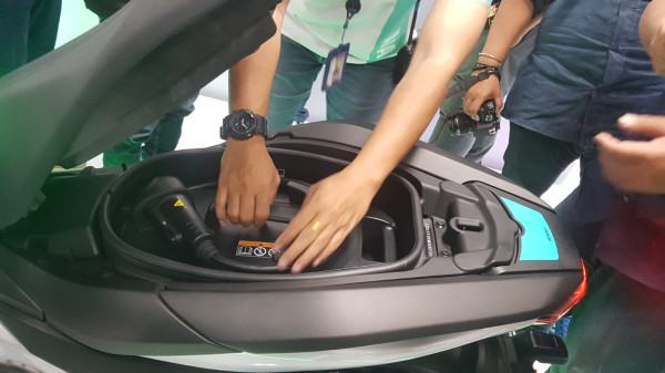 Bisa Mundur, Inilah Detail Lengkap Spesifikasi Yamaha E01