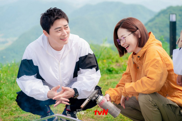 6 Drama Korea Romantis Bikin Penonton Gemas karena Minim Adegan Cinta