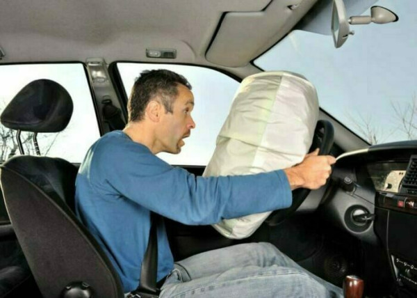 India Ketatkan Standar Keamanan, Mobil Baru Wajib Punya 6 Airbag