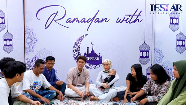 4 Artis Bagi-Bagi THR dengan Cara Tak Biasa, Main Kuis hingga Biayai Kuliah S-1