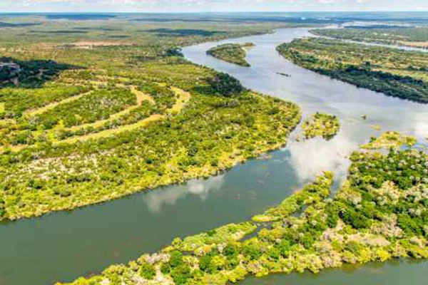 4 Sungai Terdalam di Dunia, Nomor 1 Sedalam 220 Meter