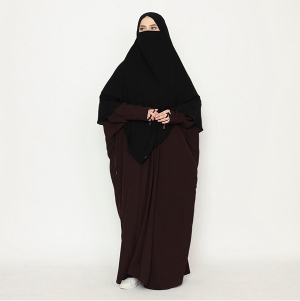 Rekomendasi Gamis Abaya Turki yang Simpel dan Elegan