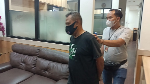 Bantu Calo Tiket Kapal Laut, Suster Muda Diringkus di Pelabuhan Tanjung Priok