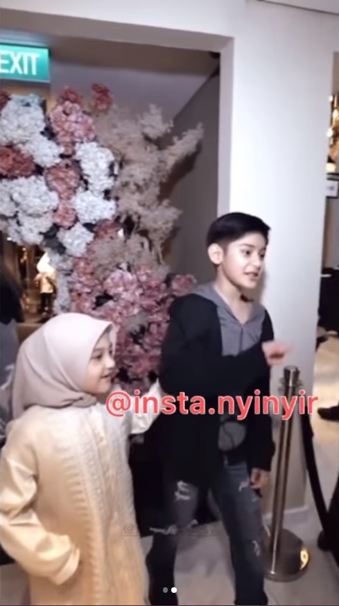 Potret King Faaz dan Arsy Bukber Bikin Gemas, dari Gandengan hingga Cium Tangan