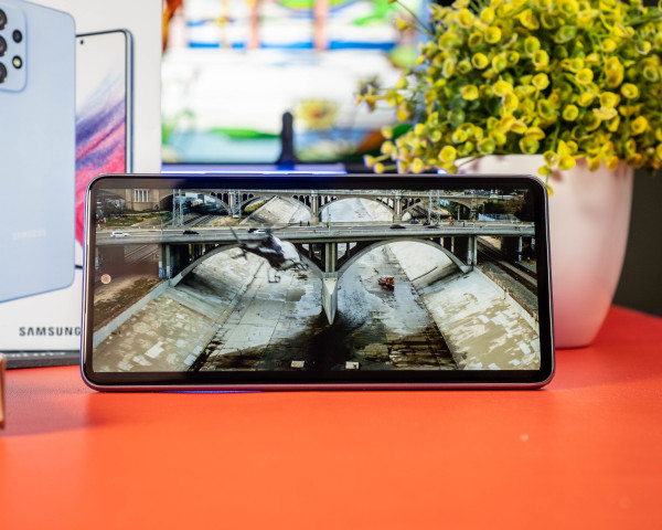 Review Galaxy A53 5G: Super AMOLED 120 Hz, Kamera 64 MP, dan Exynos 1280