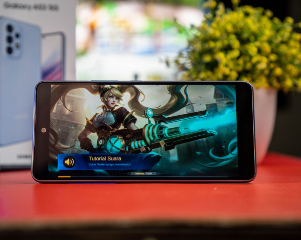 Review Galaxy A53 5G: Super AMOLED 120 Hz, Kamera 64 MP, dan Exynos 1280
