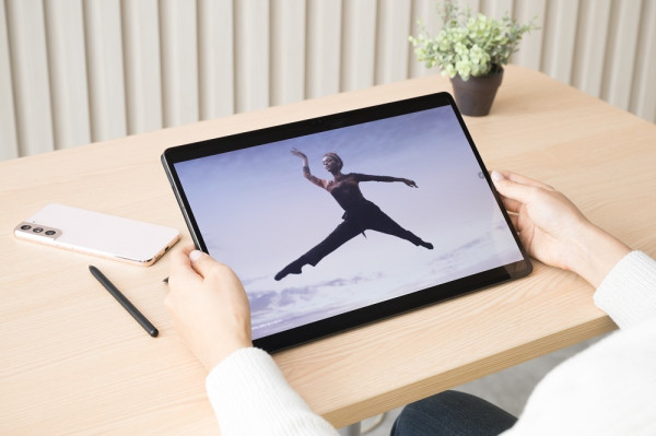 Harga Rp20 Juta, Apa Fungsi Layar Besar 14,6 Inci Galaxy Tab S8 Ultra?