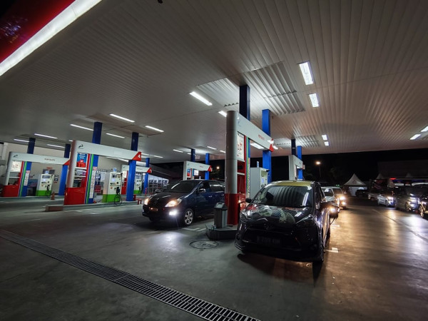 Mobil Kehabisan Bensin Jadi Petaka untuk Pemudik, Ini Solusinya!