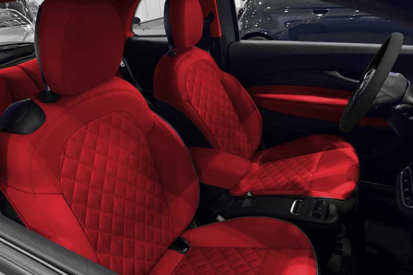 Bikin Makin Segar, Fiat Berikan Sentuhan Tambahan Eksterior dan Interior Mobil Listrik 500e