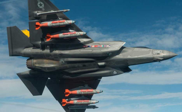 Perbandingan Pesawat Tempur Siluman Su-57 Rusia dengan F-35 AS