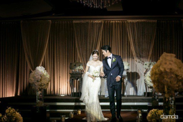 10 Artis Korea yang Nikahi Lawan Mainnya di Drakor, Nomor 5 Pengantin Baru