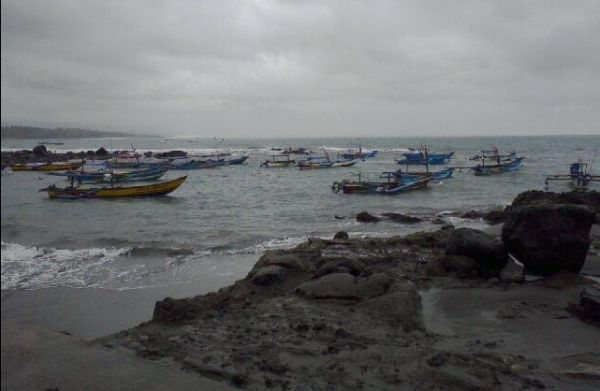 5 Pantai Dekat Bandung, Alternatif Libur Lebaran Bareng Keluarga
