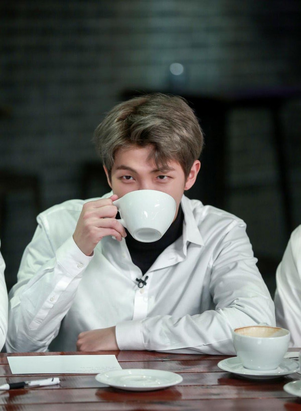 RM BTS Ingin Sewa Kedai Kopi Sehari, Alasannya Bikin ARMY Meleleh