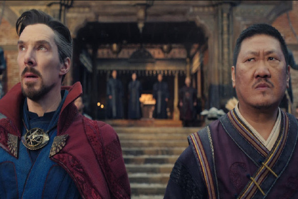 Karakter dan Sinopsis Doctor Strange in the Multiverse of Madness