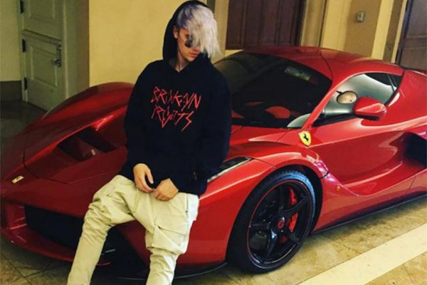 Terungkap, Justin Bieber Masuk Dalam Daftar Hitam Ferrari