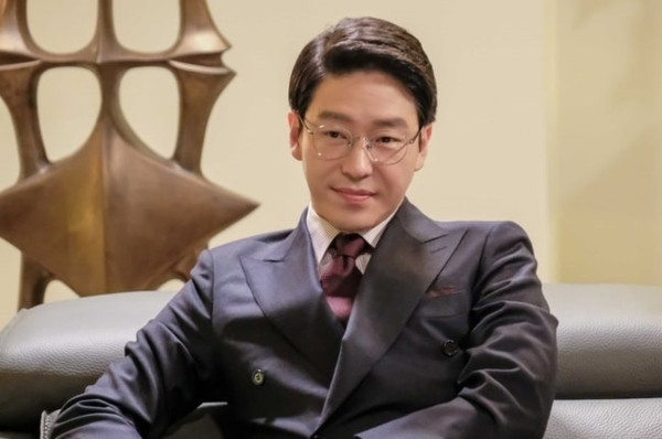 6 Bintang Drama Korea yang Awali Karier sebagai Aktor Teater