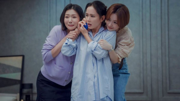 6 Drama Korea yang Ceritanya Relate dengan Kehidupan saat Ini