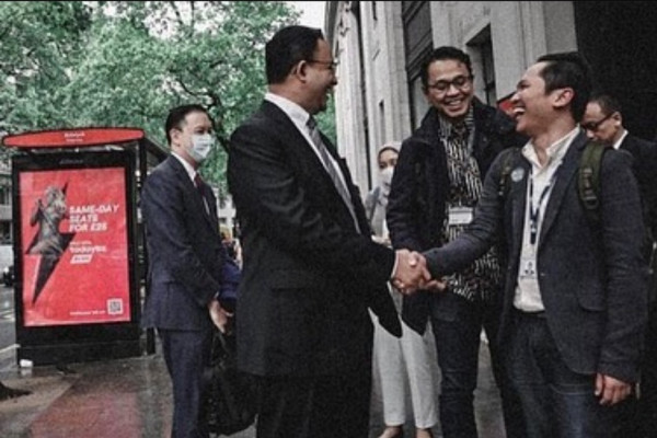 Gubernur DKI Anies Baswedan Dialog dengan Mahasiswa Doktoral di Inggris, Ini Hasilnya