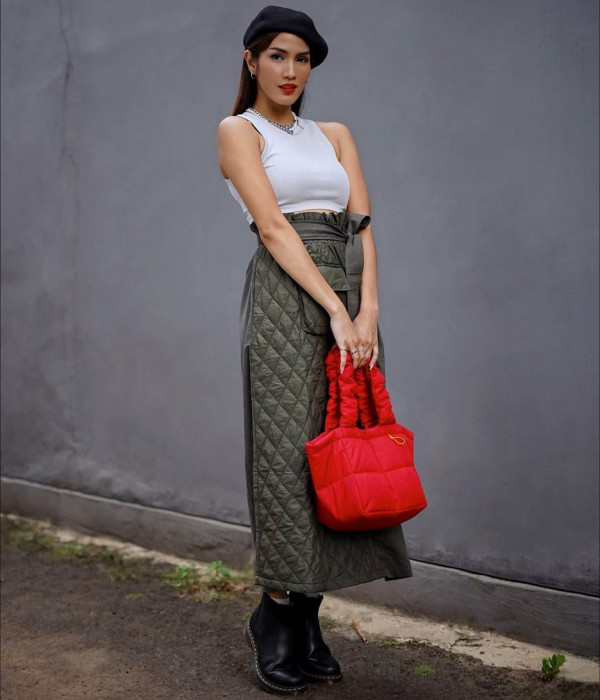 KKN di Desa Penari Sukses Besar, Yuk Intip 5 Foto Cantik Aulia Sarah Pemeran Badarawuhi