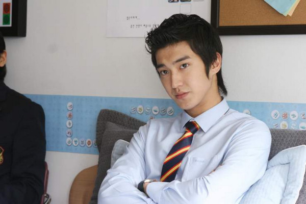 4 Film yang Pernah Dibintangi Choi Siwon, Nomor Terakhir Berkisah Sejarah di China